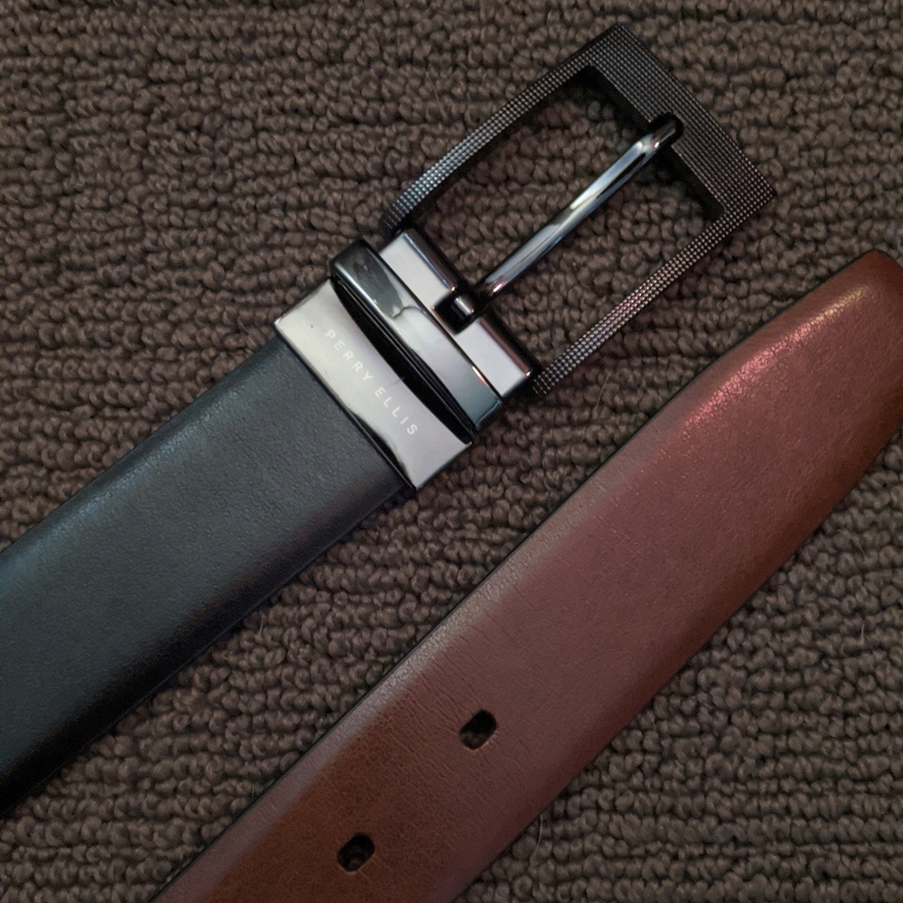 NWOT Perry Ellis Reversible Belt - Picture 2 of 4
